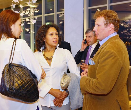 Celebrating 10th anniversary of "Absolut-Help" charity fund