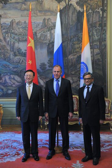 Meeting of foreign ministers of Russia, China, India