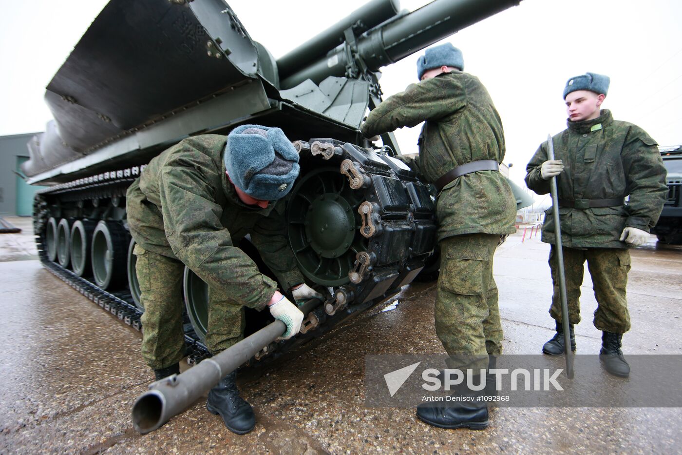 Preparing for Victory Day Parade on "Alabino" proving ground