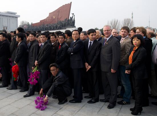 Pyongyang celebrates Kim Il-sung's 100th birthday