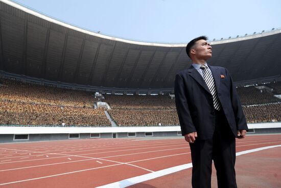 Pyongyang celebrates Kim Il-sung's 100th birthday