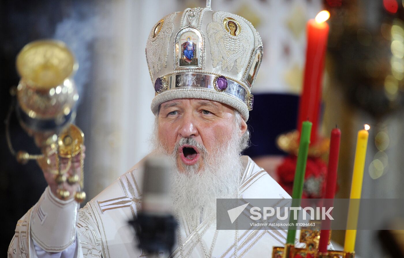 Festive Easter service held at Christ the Savior Cathedral