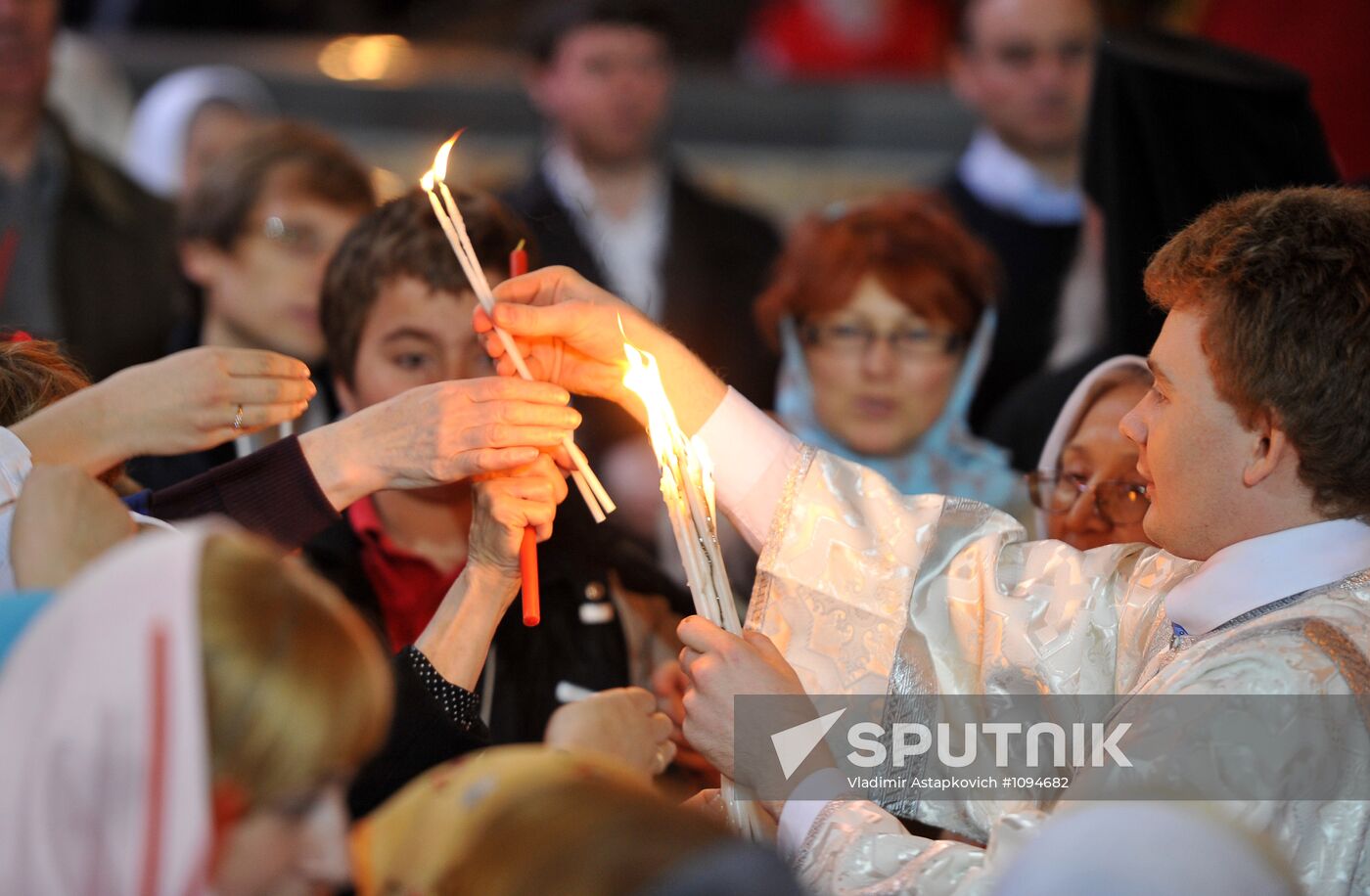 Festive Easter service in Christ the Savior cathedral in Moscow