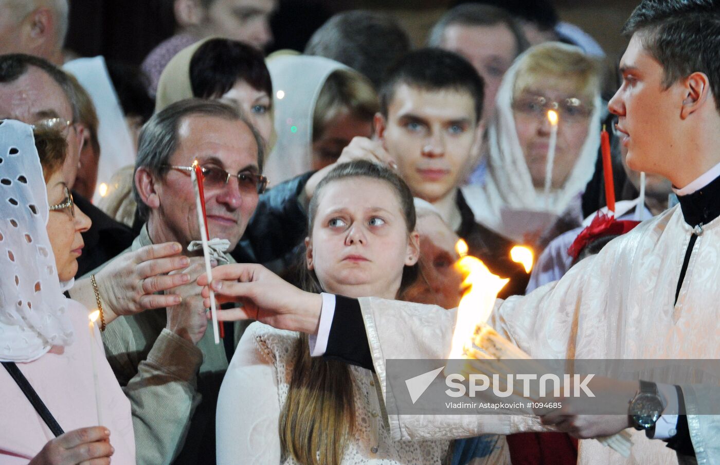 Festive Easter service in Christ the Savior cathedral in Moscow