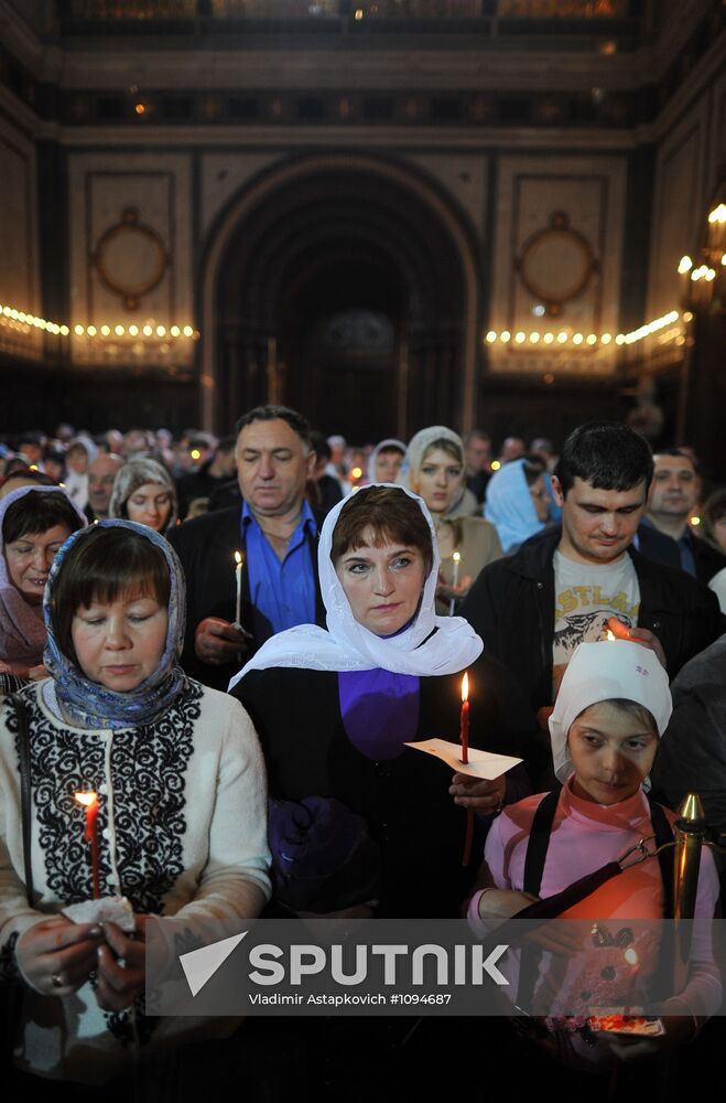 Festive Easter service held at Christ the Savior Cathedral