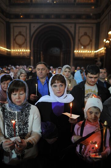 Festive Easter service held at Christ the Savior Cathedral