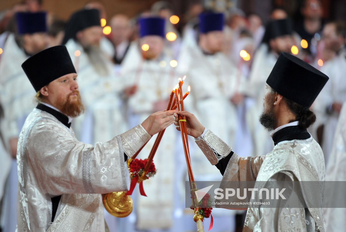 Festive Easter service held at Christ the Savior Cathedral