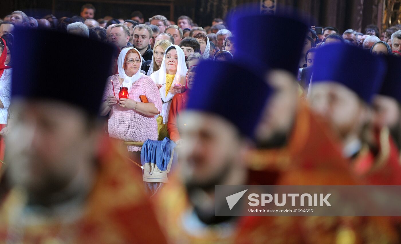 Festive Easter service held at Christ the Savior Cathedral