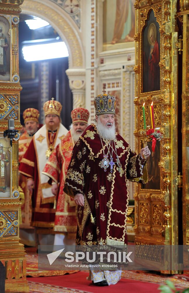 Festive Easter service held at Christ the Savior Cathedral