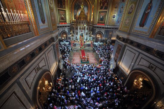 Easter service at Christ the Savior Cathedral in Moscow