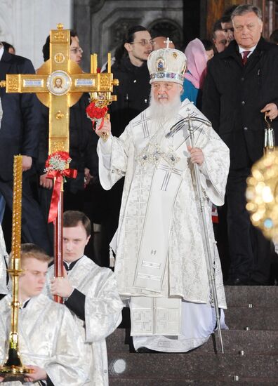D. Medvedev and V Putin in Christ the Savior Cathedral in Moscow