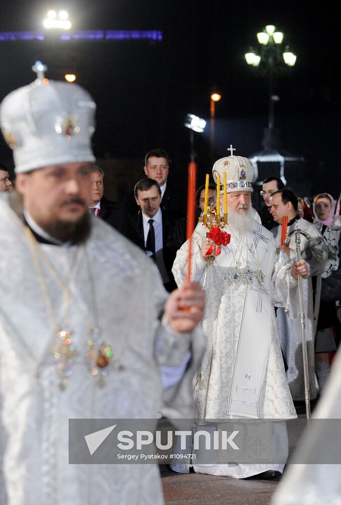 D. Medvedev and V Putin in Christ the Savior Cathedral in Moscow