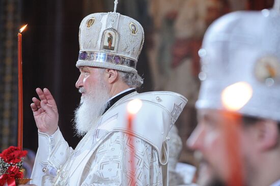Festive Easter service held at Christ the Savior Cathedral