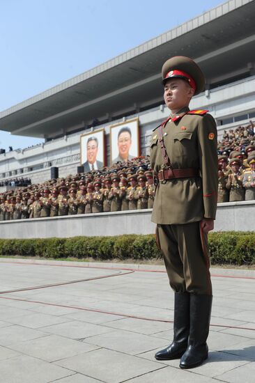 Military parade marks Kim Il-sung's 100th birthday