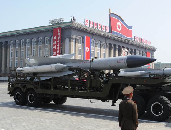 Military parade marks Kim Il-sung's 100th birthday