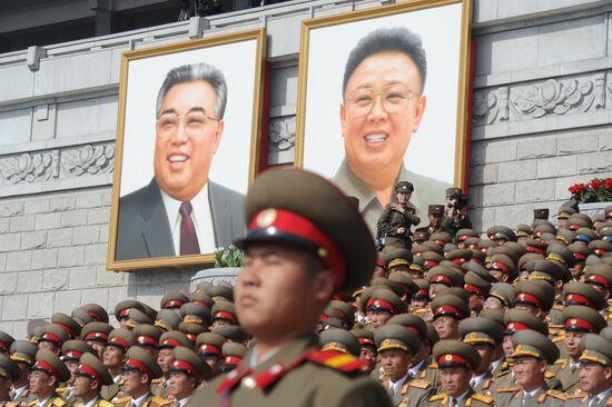 Military parade marks Kim Il-sung's 100th birthday