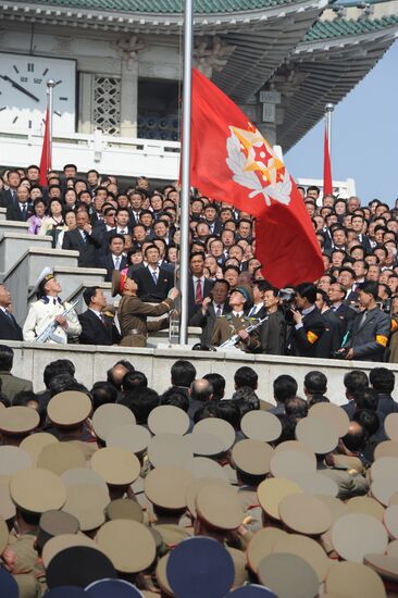Military parade marks Kim Il-sung's 100th birthday