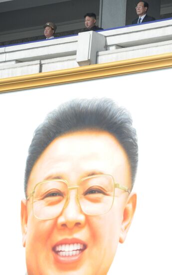 Military parade marks Kim Il-sung's 100th birthday