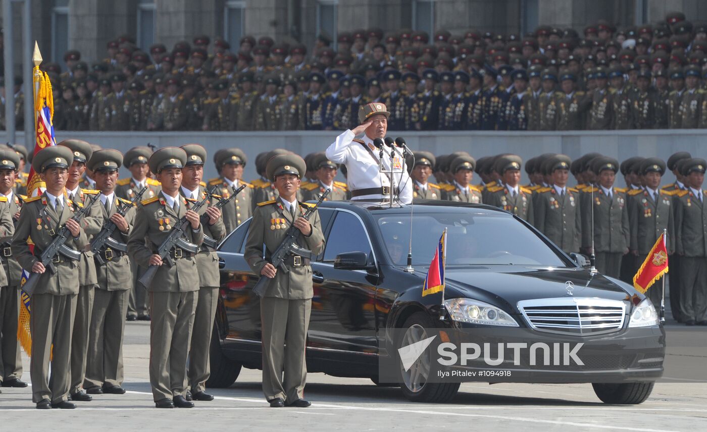 Military parade marks Kim Il-sung's 100th birthday