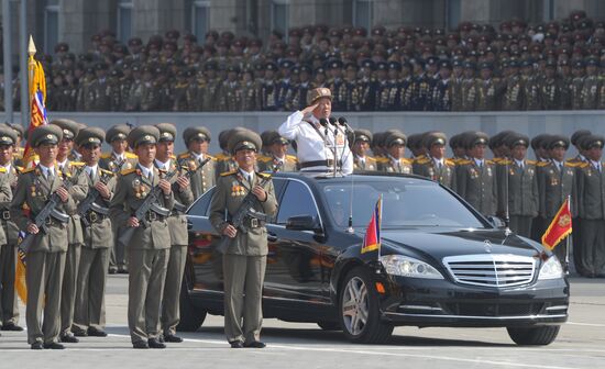 Military parade marks Kim Il-sung's 100th birthday