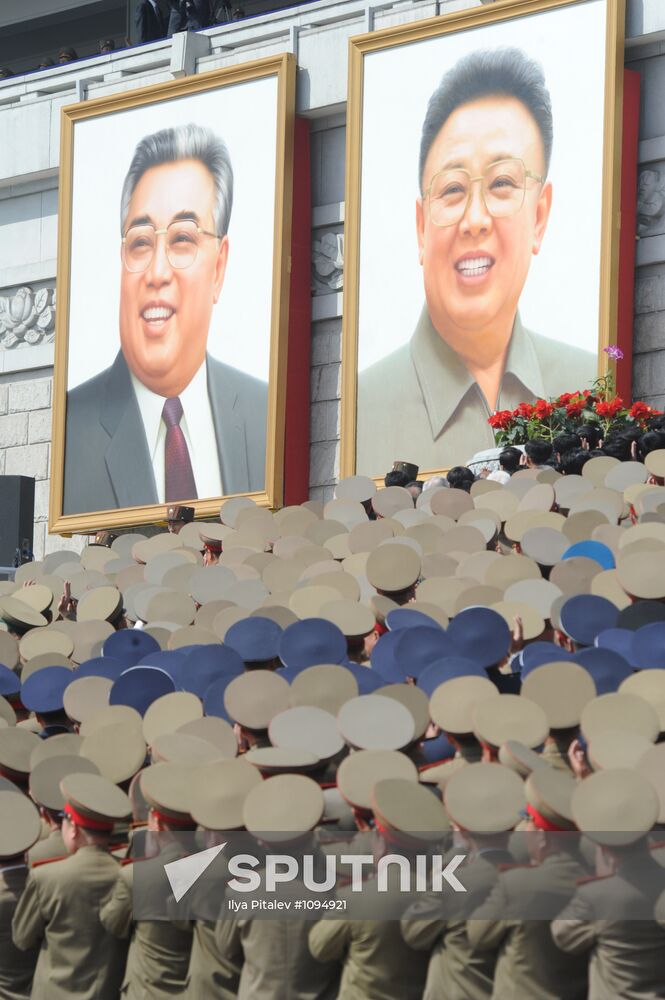 Military parade marks Kim Il-sung's 100th birthday