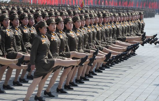 Military parade marks Kim Il-sung's 100th birthday
