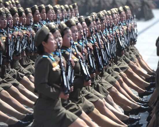 Military parade marks Kim Il-sung's 100th birthday