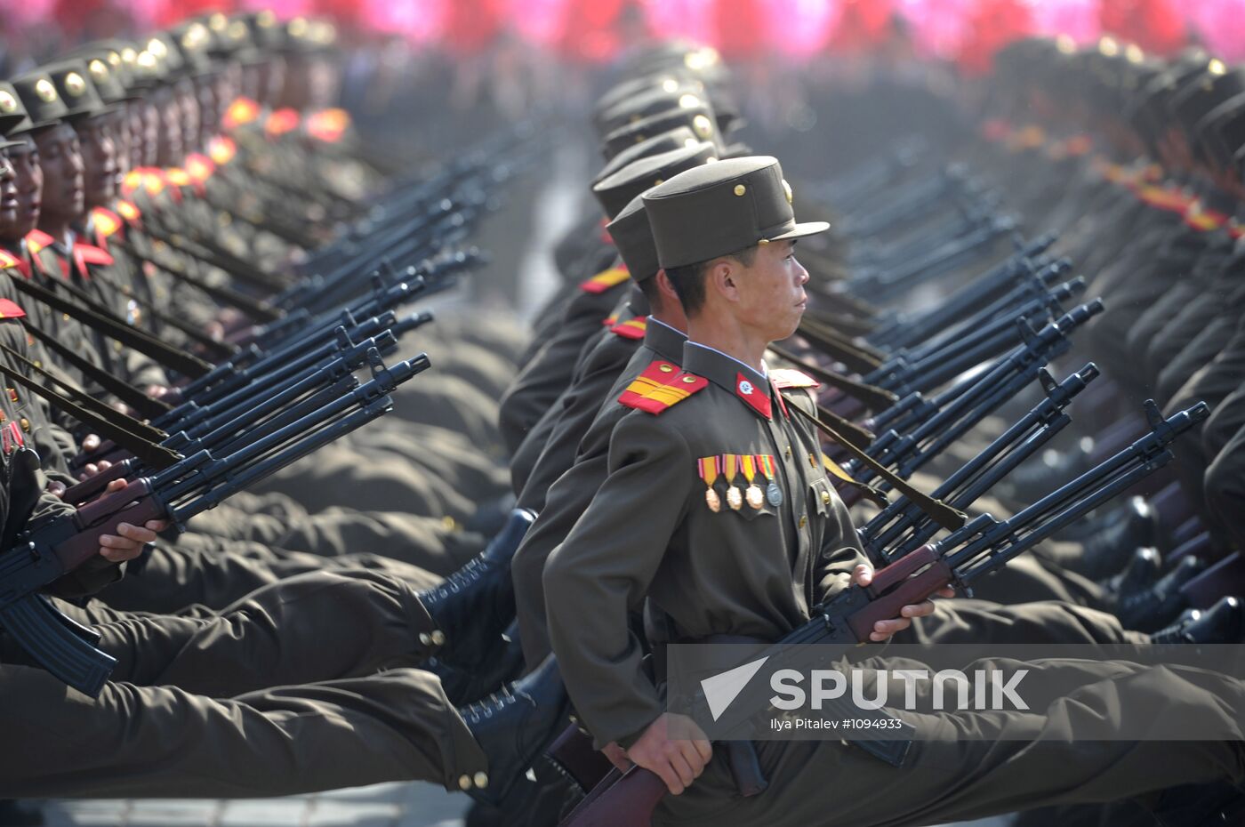 Military parade marks Kim Il-sung's 100th birthday