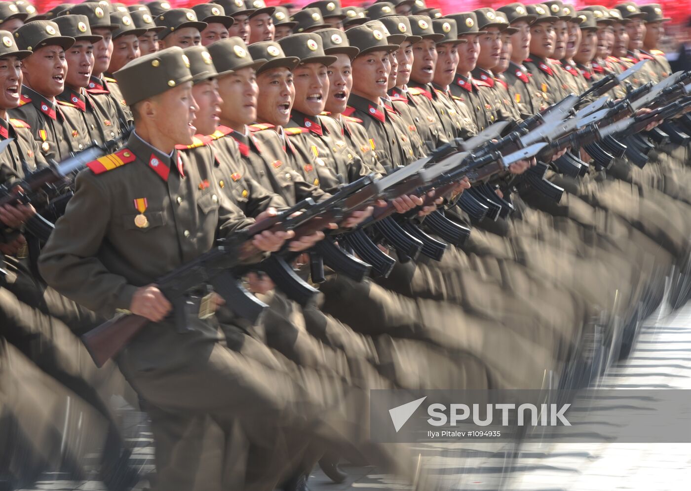 Military parade marks Kim Il-sung's 100th birthday