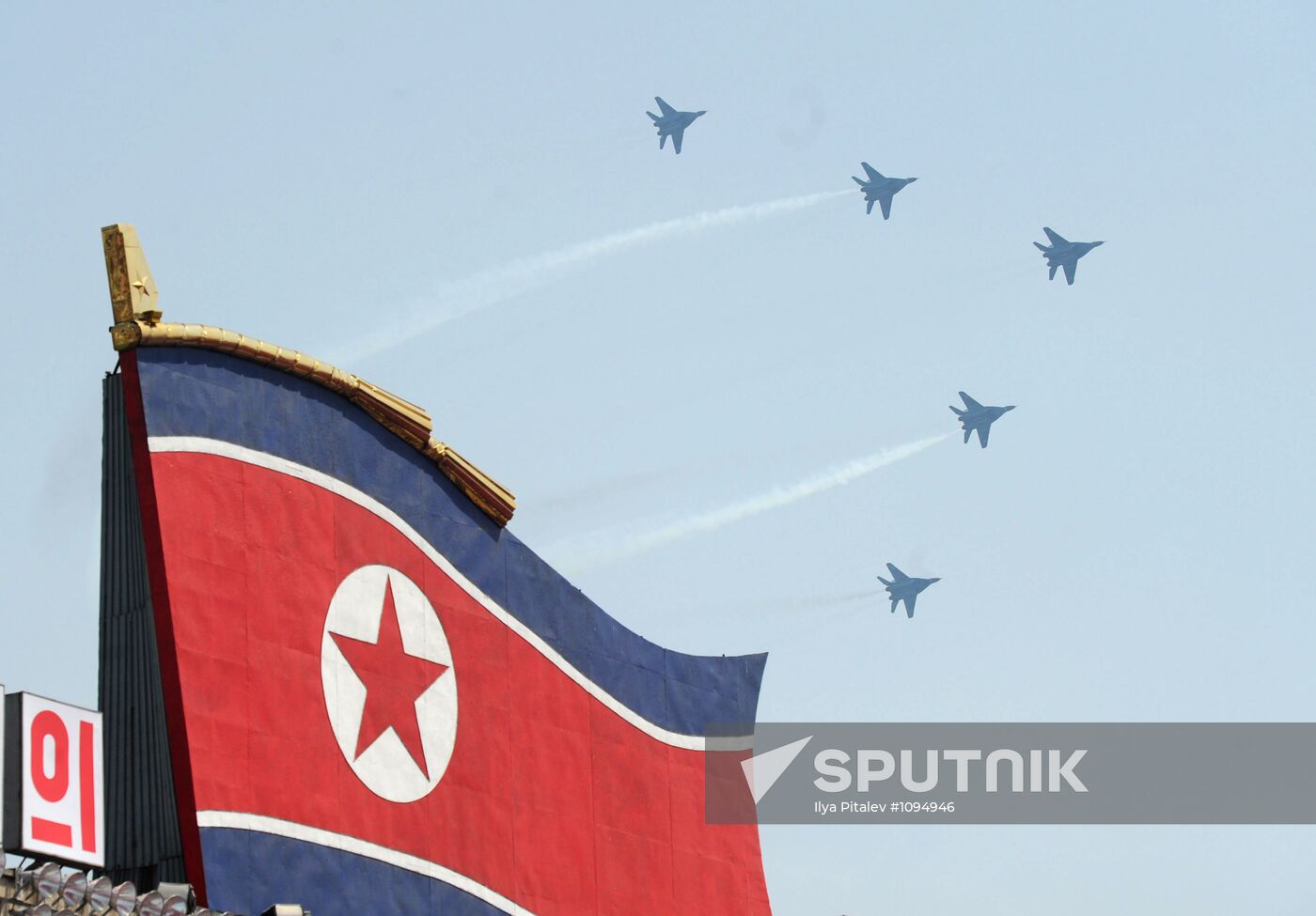 Military parade marks Kim Il-sung's 100th birthday