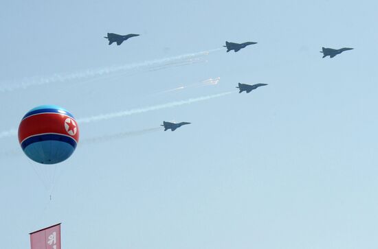Military parade marks Kim Il-sung's 100th birthday