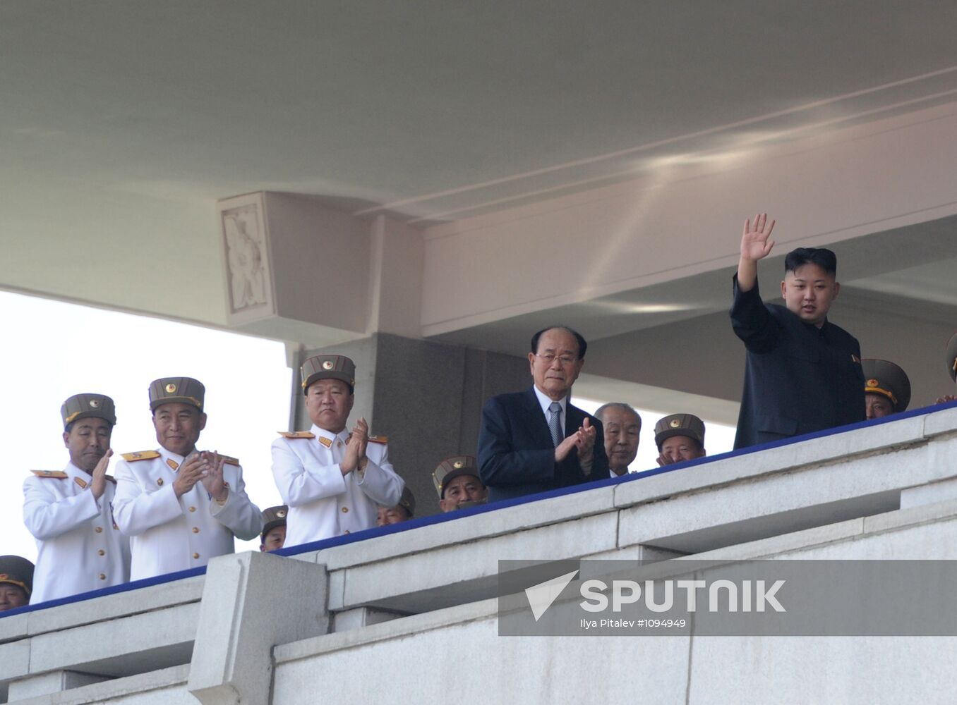 Military parade marks Kim Il-sung's 100th birthday