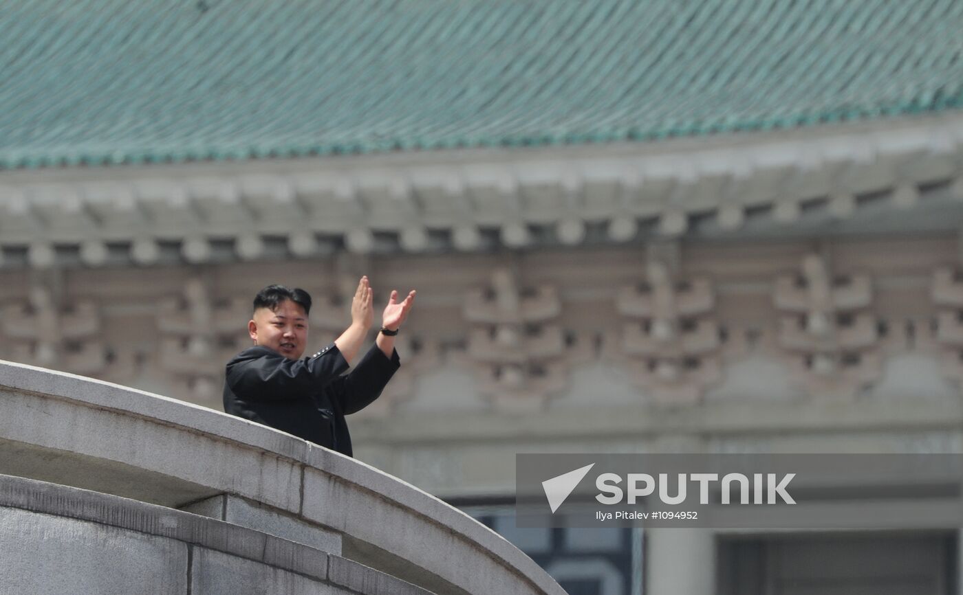 Military parade marks Kim Il-sung's 100th birthday