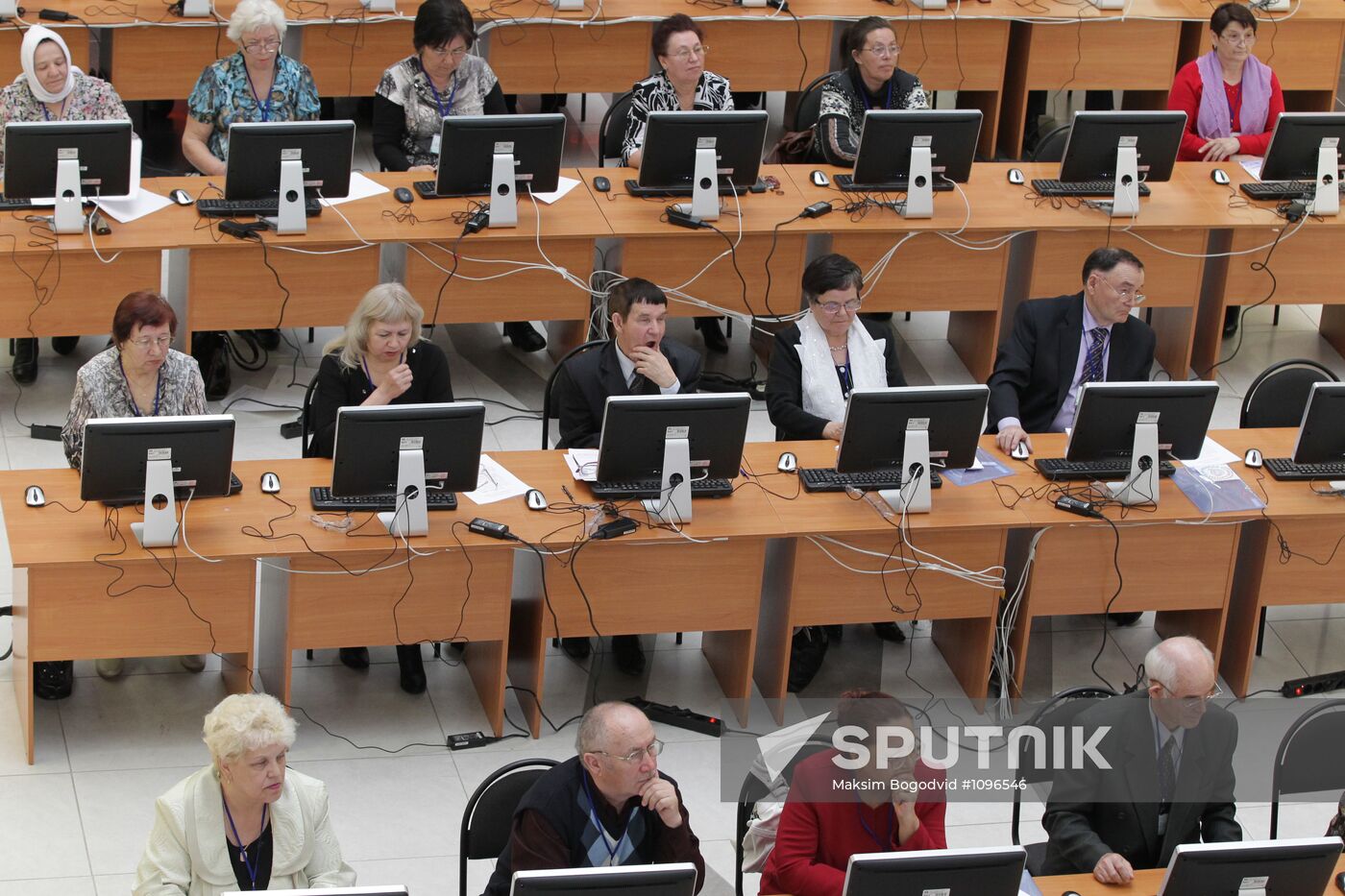 First IT-Olympiad for third age generation in Kazan