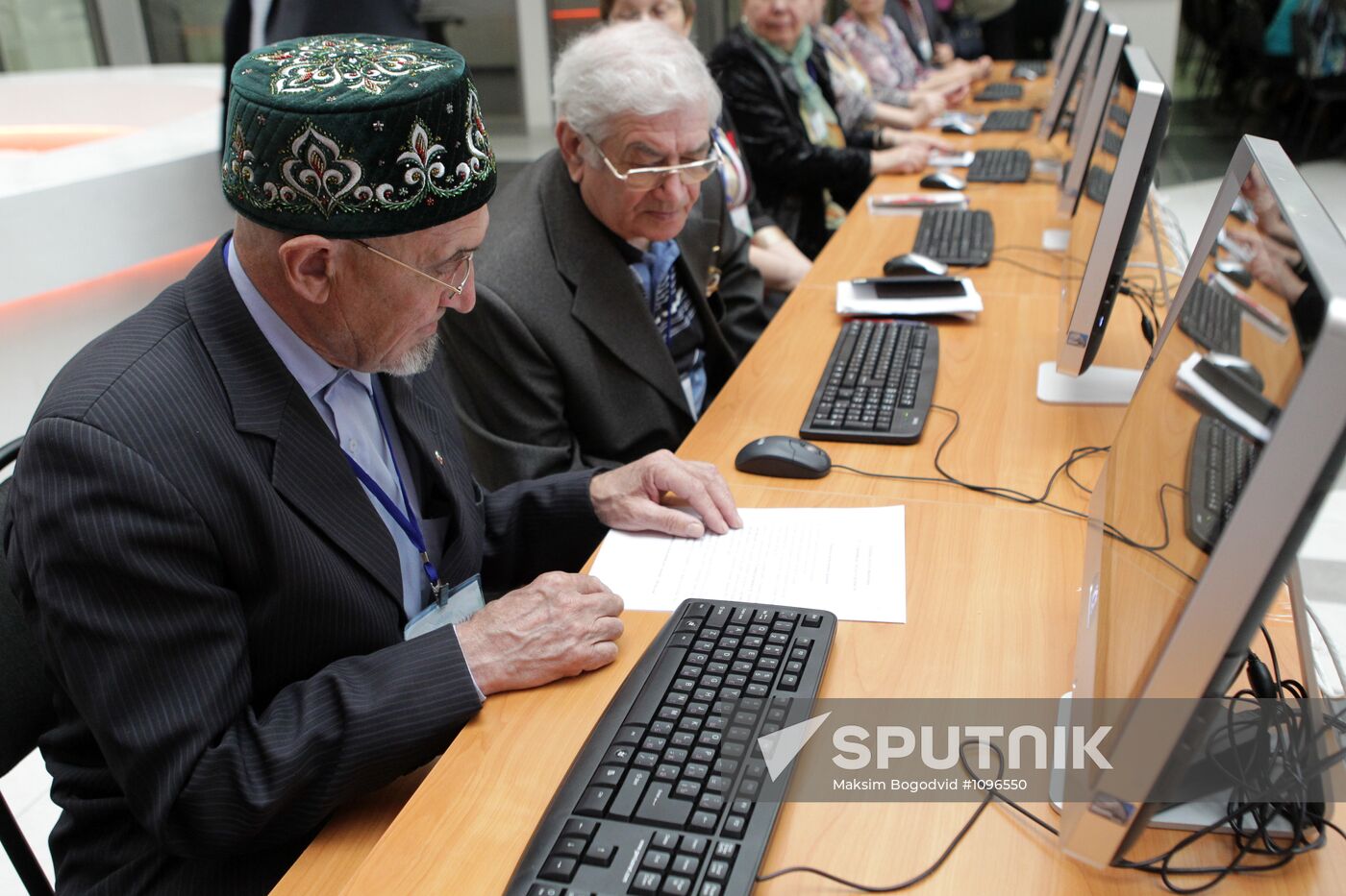 First IT-Olympiad for third age generation in Kazan