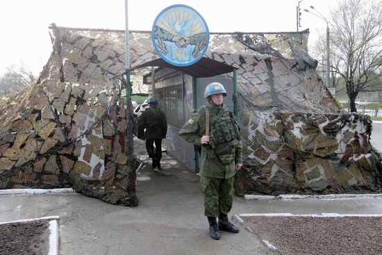 Peace-keepers' checkpoint of the town of Bendery