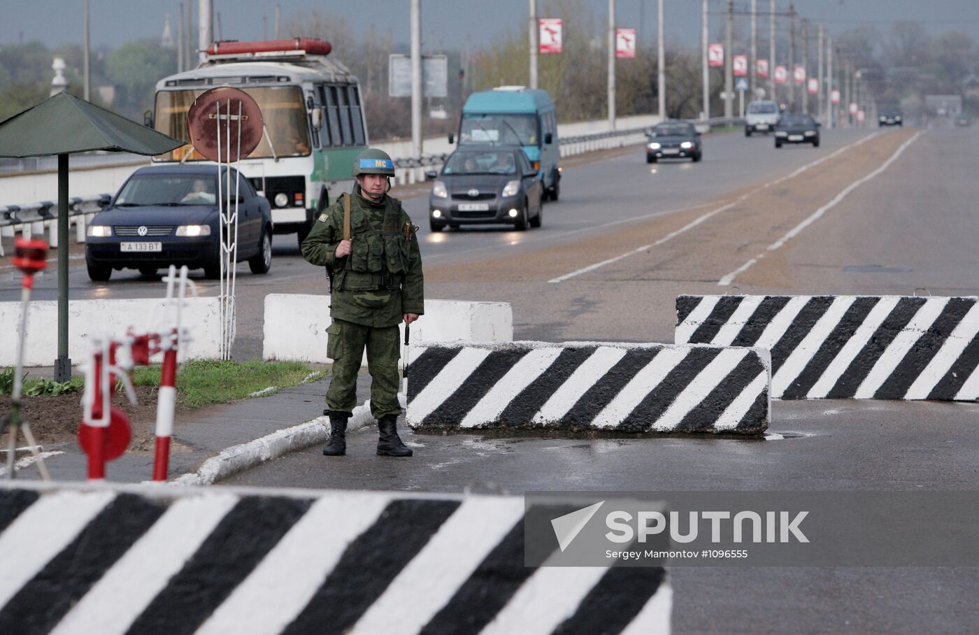 Peace-keepers' checkpoint of the town of Bendery