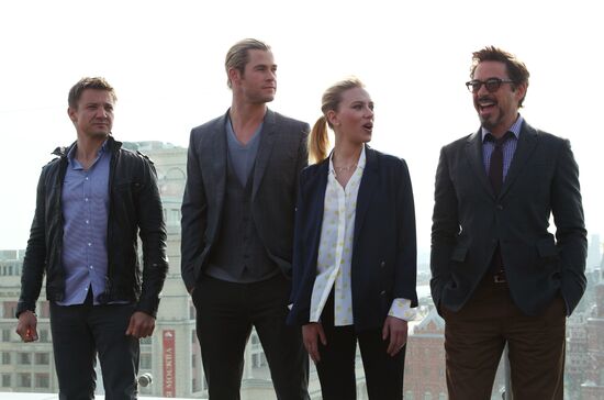 Photocall in Moscow with The Avengers film actors