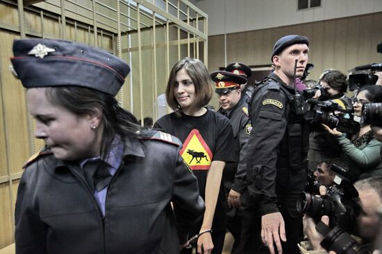 Court hearing on Pussy Riot case