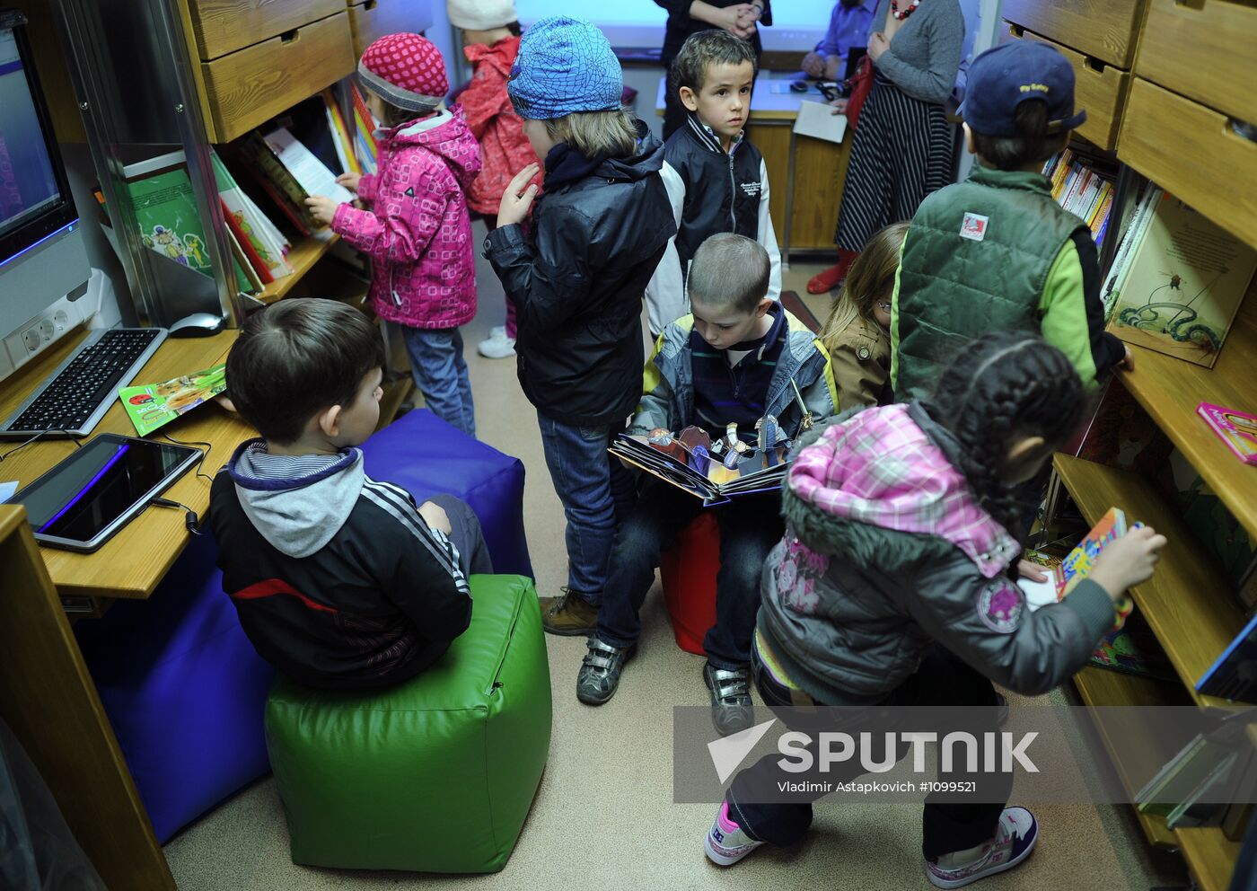 Children's mobile library