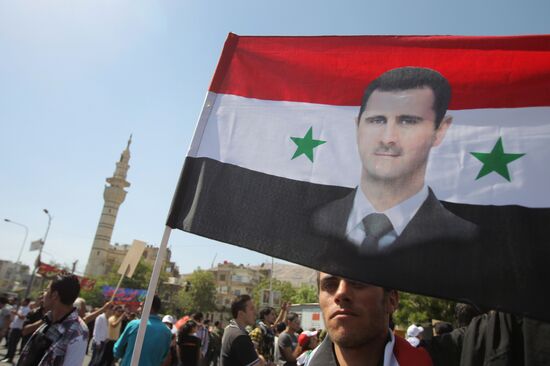 Rally to support President Bashar al-Asad in Damask