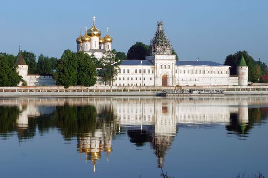 IPATYEVSKY MONASTERY