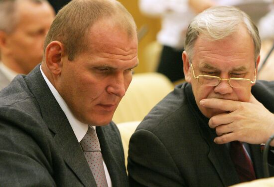 POPOV KARELIN