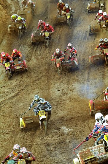 MOTOCROSS 