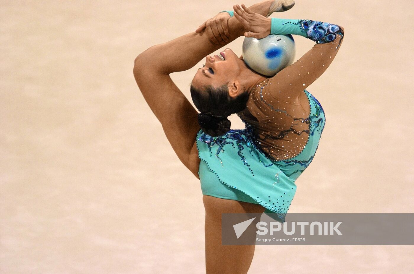 Gold-winner Alina Kabayeva  Olympic Games 