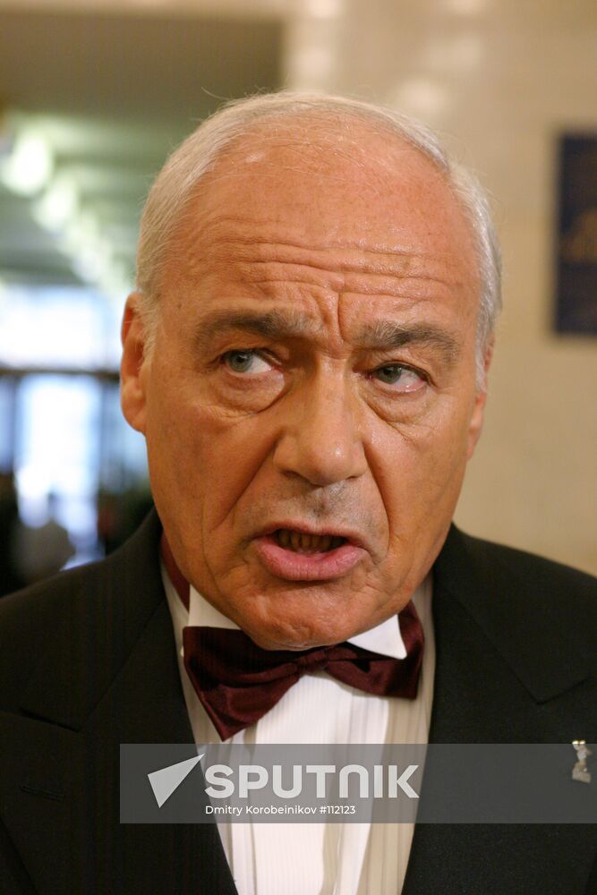 POZNER TEFI