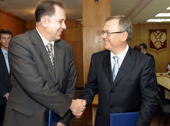 SOKOLOV KOSTIN AGREEMENT COOPERATION