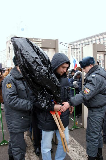 UNITED RUSSIA PUTIN SUPPORT ACTION