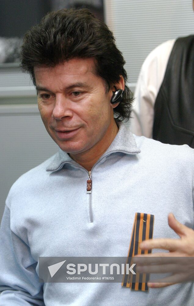 GAZMANOV ST. GEORGE RIBBON CAMPAIGN