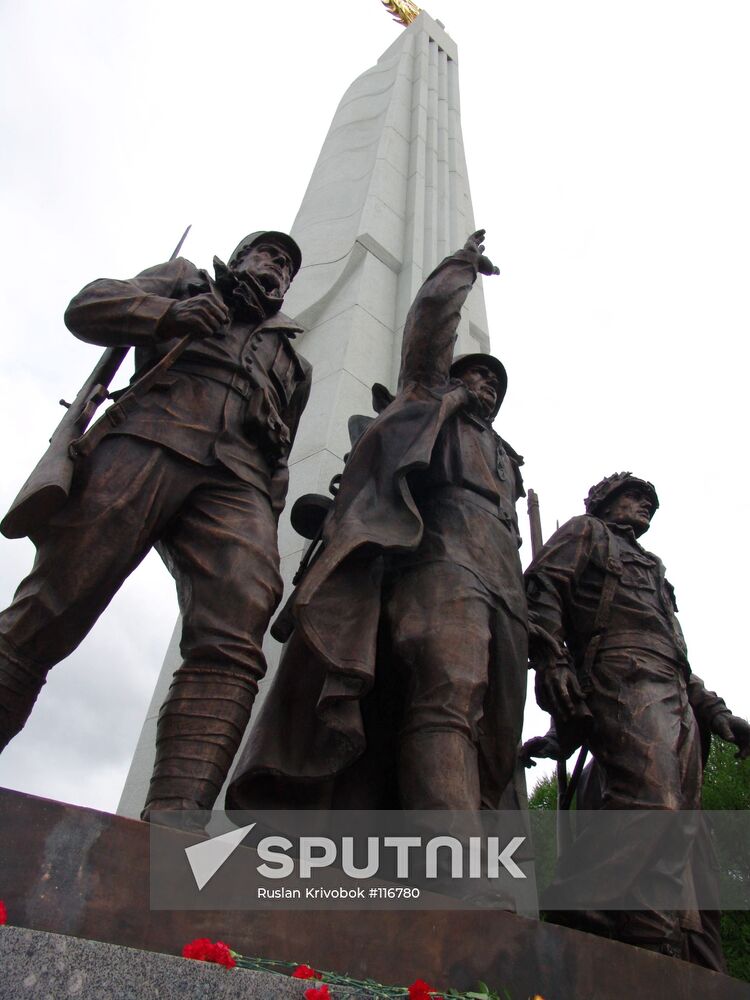 MONUMENT ALLIED COUNTRIES